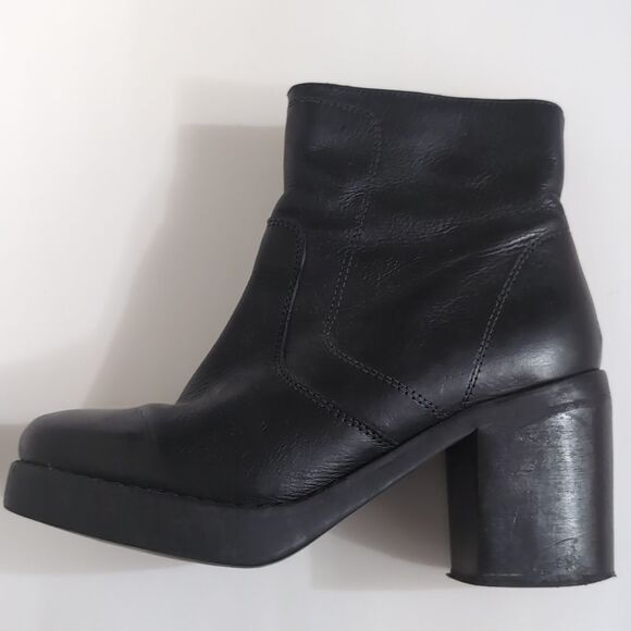 Topshop black genuine leather Chunky  platform boots 7 - Picture 7 of 7